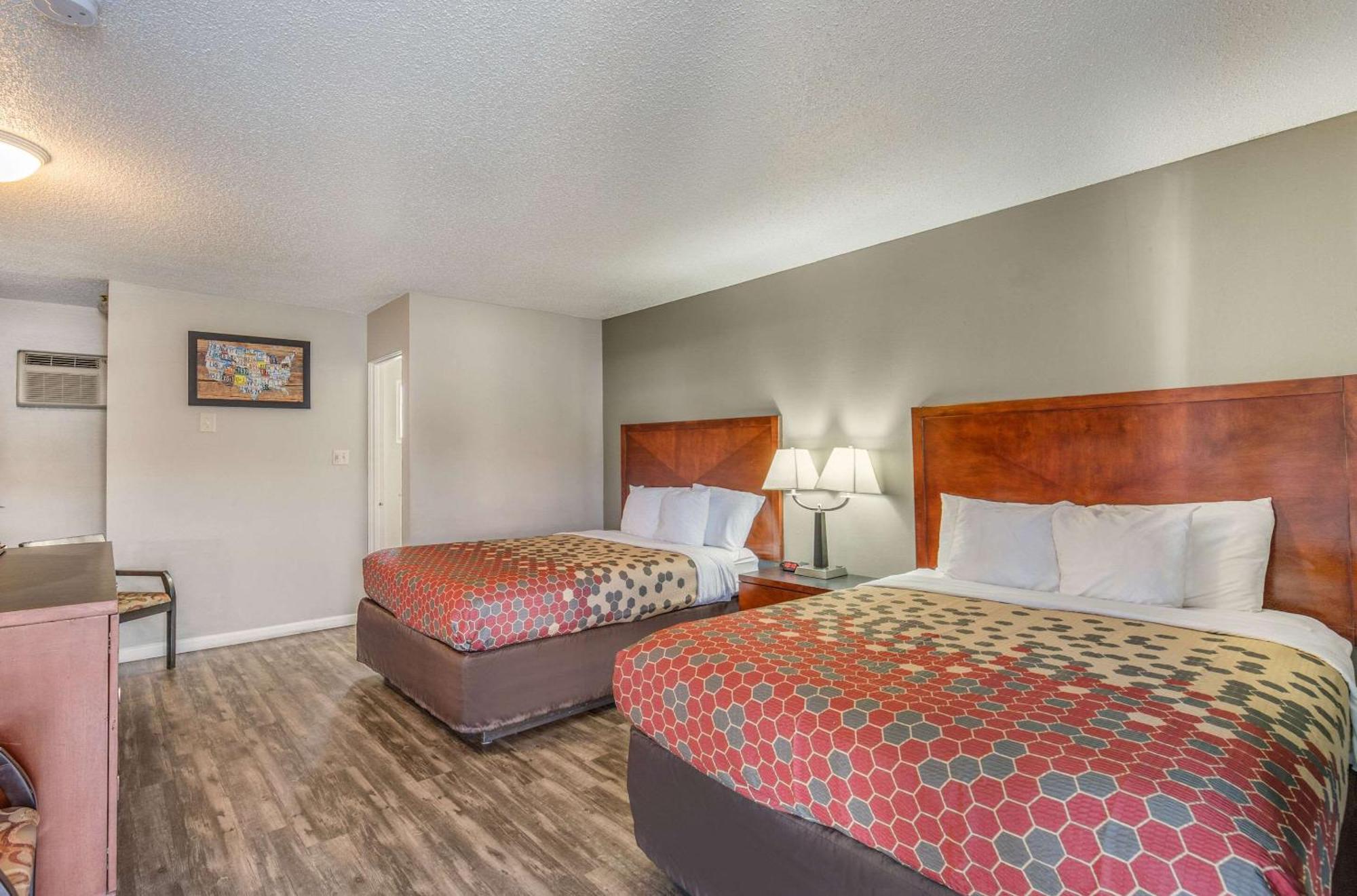 Econo Lodge Inn & Suites Yreka Exterior foto